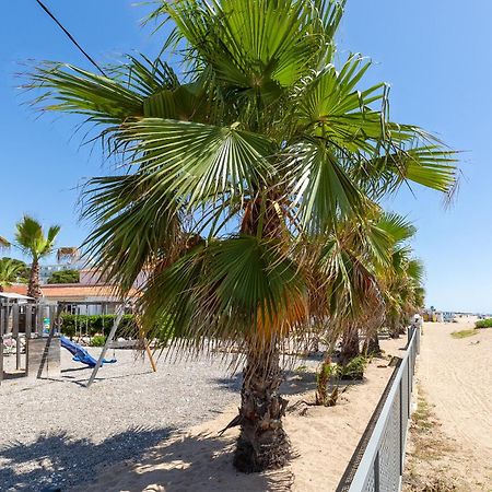 Malgrat De Mar Beachfront Village Exterior photo